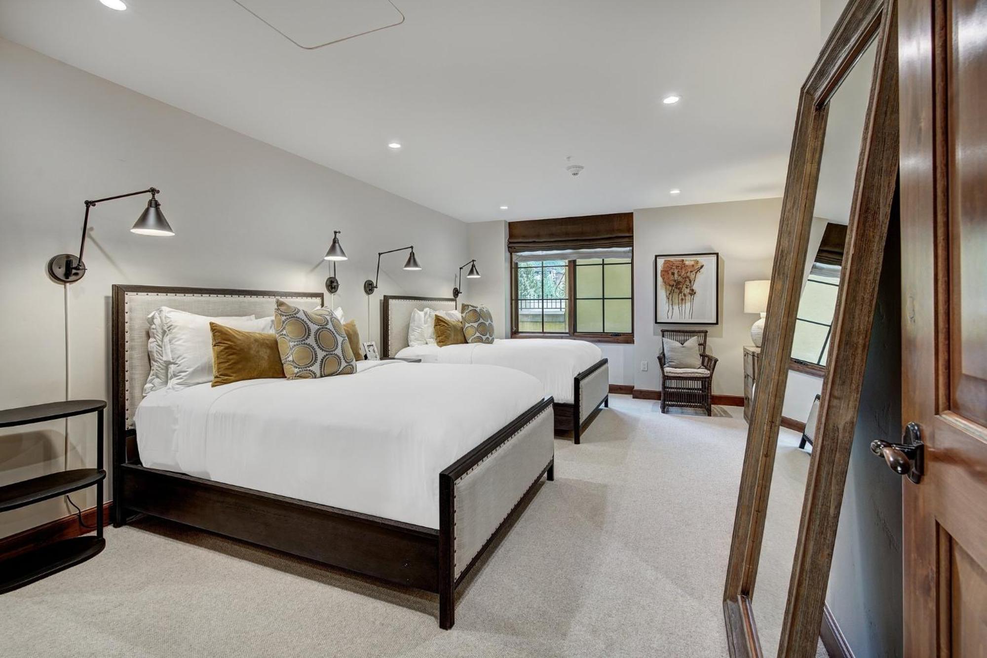 The Vail Collection At The Ritz Carlton Residences Vail Exterior photo
